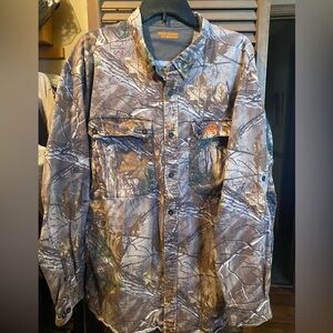 2XL Camo shirt great condition